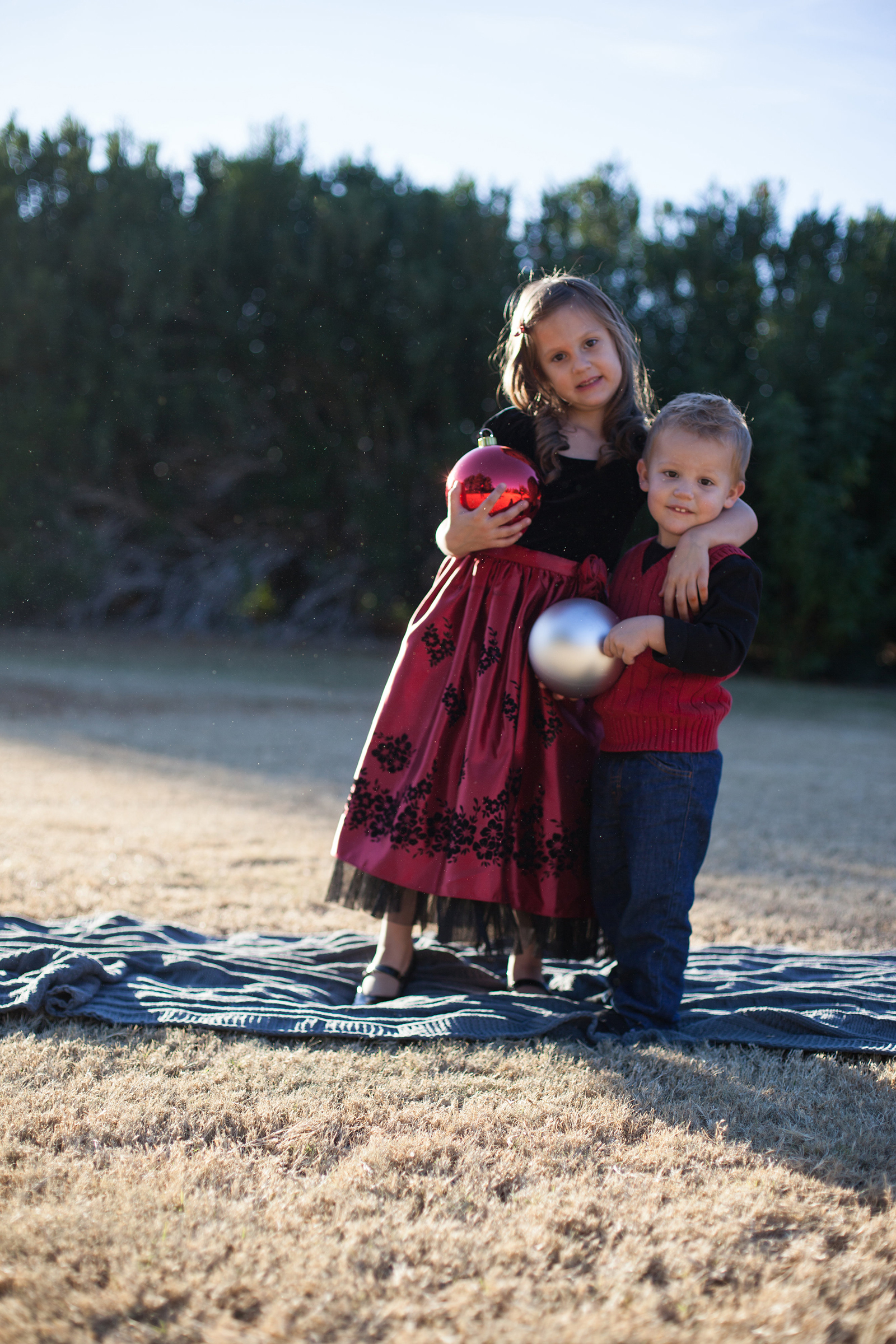 Holiday Mini Sessions by B Focused Photography & Design