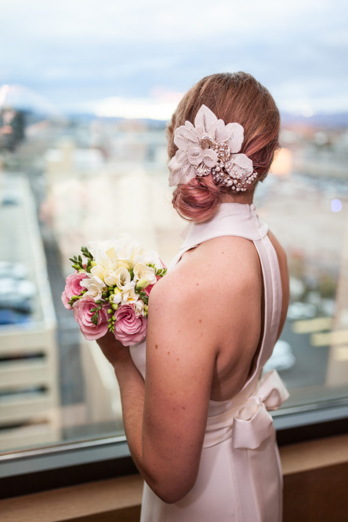 vegas wedding bride with vintage hair piece
