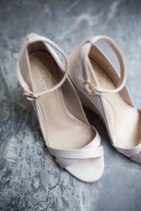 vince camuto white wedges bride shoes
