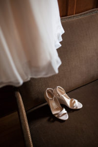 vince camuto white wedges bride shoes